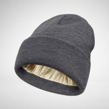 Bonnet doublé de satin