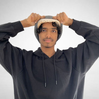 Bonnet doublé de satin